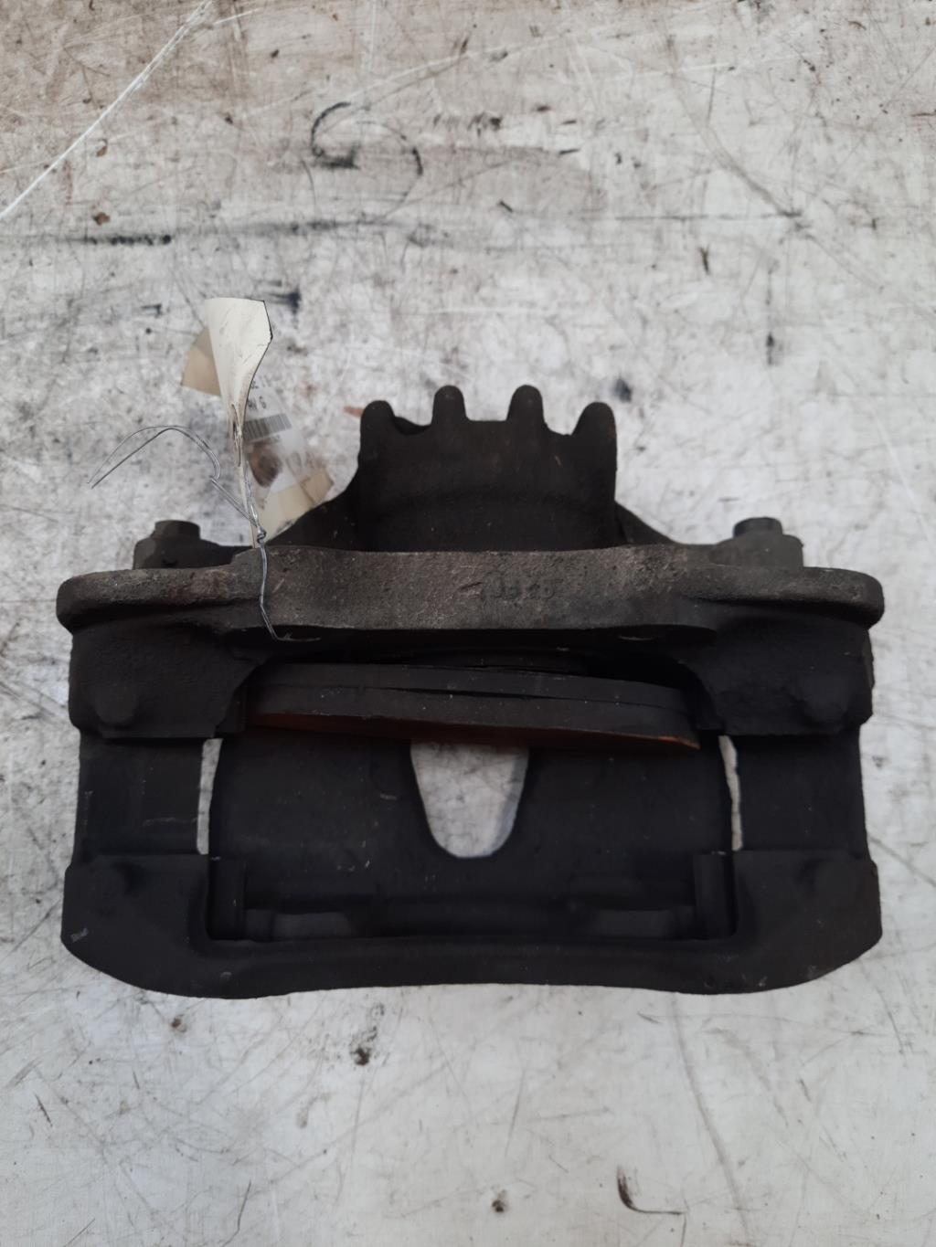 Pinza freni anteriore sinistra PEUGEOT 308 1 SW PHASE 1 BREAK Diésel - 1