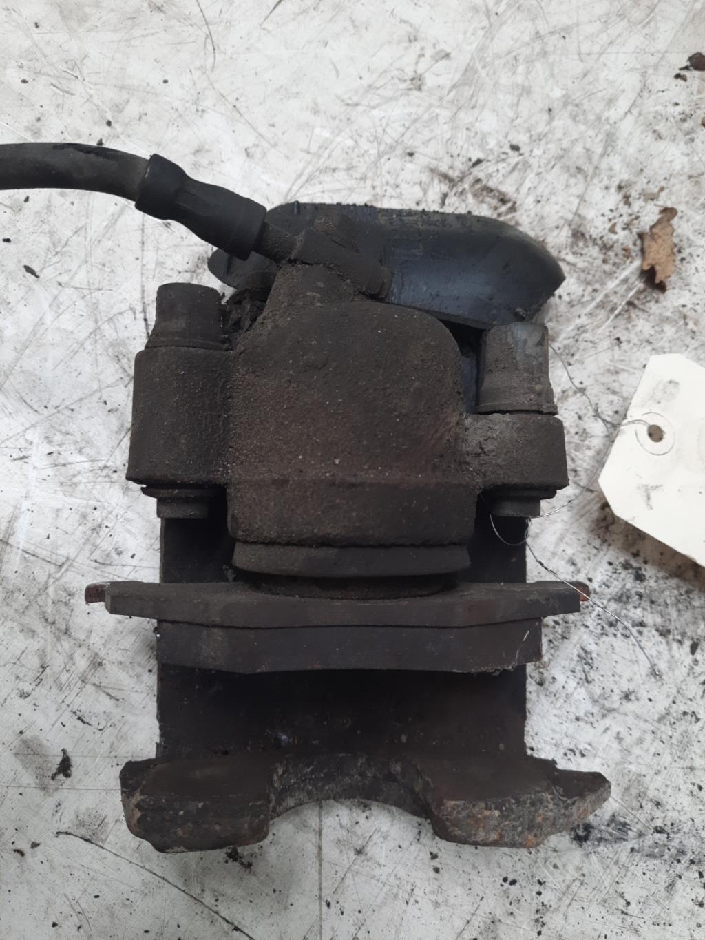 Pinza freni anteriore sinistra VOLKSWAGEN POLO Gasolina - 1