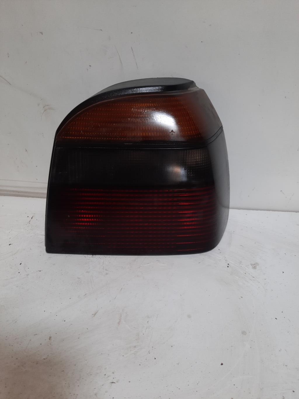 Fanale posteriore principale destro (luci) VOLKSWAGEN GOLF 3 Diésel - 1