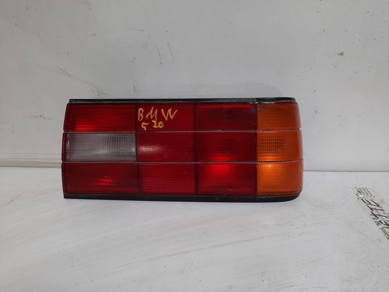 Fanale posteriore principale destro (luci) BMW SERIE 5 E28 Gasolina - 1