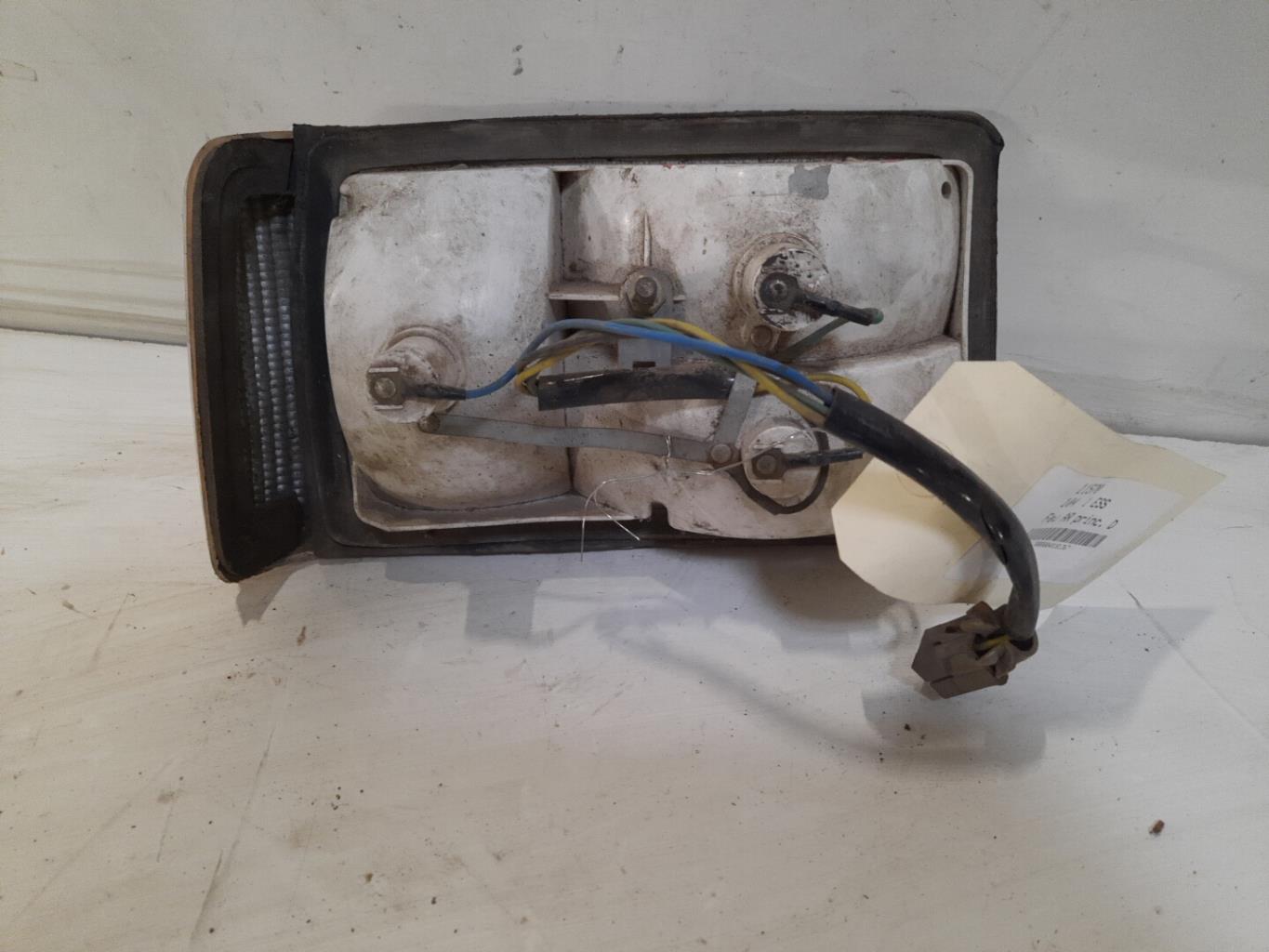 Fanale posteriore principale destro (luci) PEUGEOT 104 Gasolina - 1