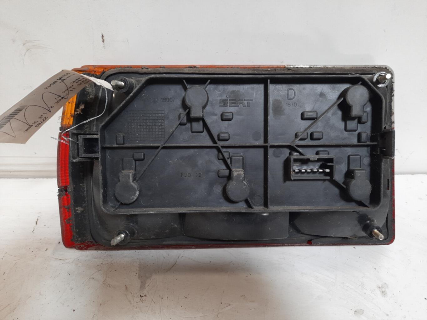 Fanale posteriore principale destro (luci) SEAT MALAGA  - 1
