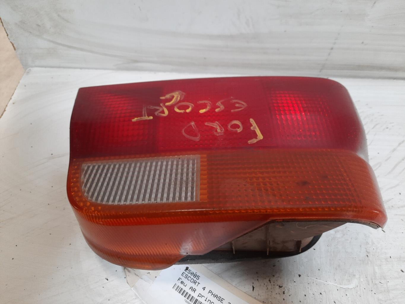 Fanale posteriore principale sinistro (luci) FORD ESCORT 5 PHASE 2 Gasolina - 1