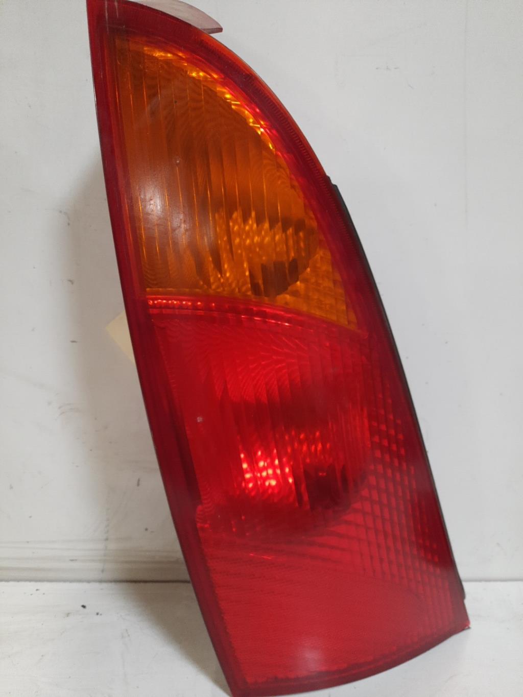 Fanale posteriore principale sinistro (luci) FORD FOCUS 1 Gasolina - 1