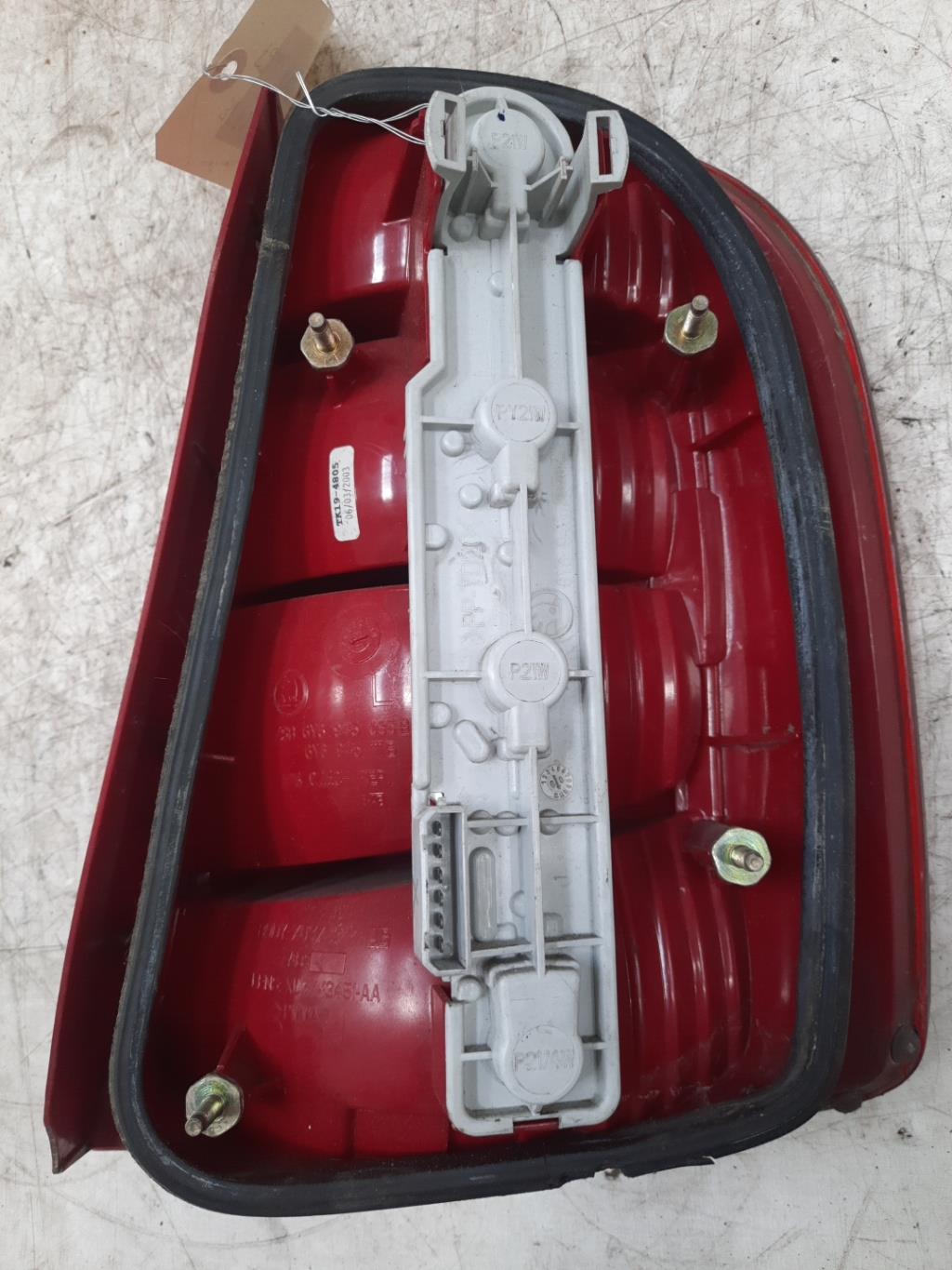 Fanale posteriore principale sinistro (luci) SKODA FABIA 1 PHASE 1 Diésel - 1