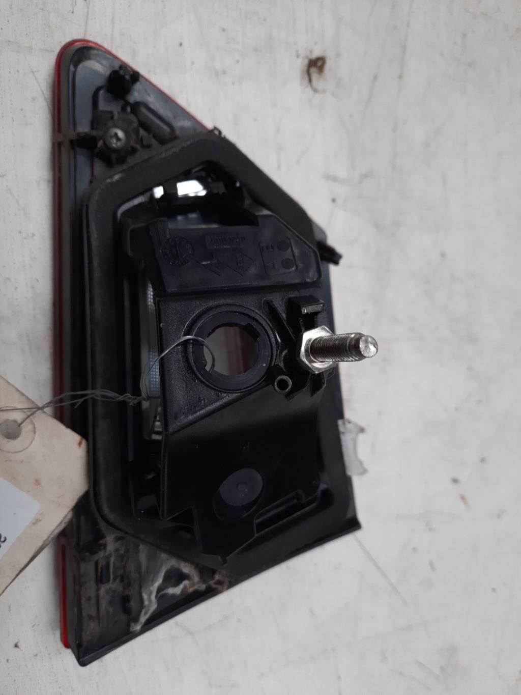 Feu arriere secondaire droit (feux) RENAULT CLIO 4 Diesel - 1