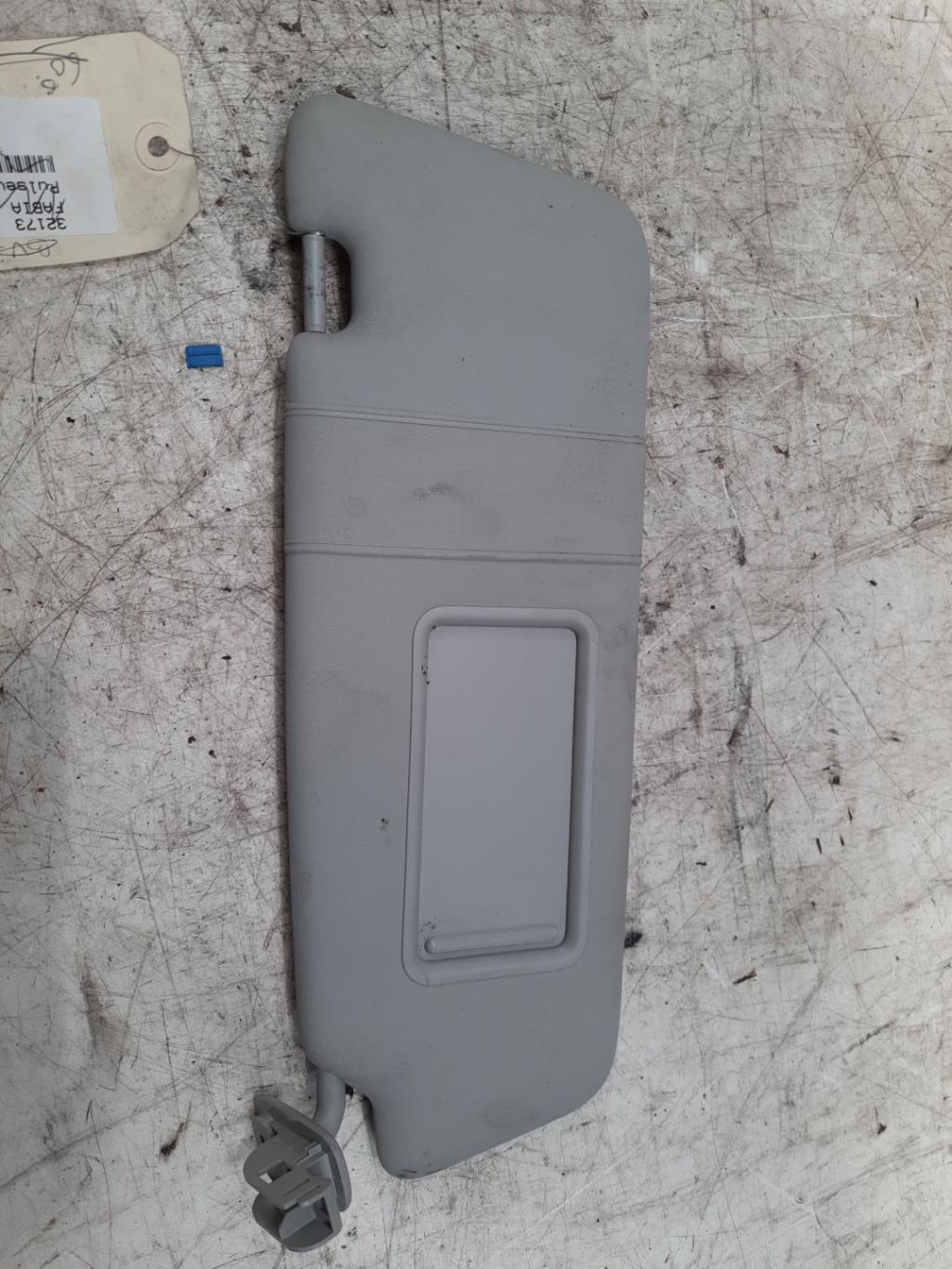 Pare soleil gauche AUDI A3 2 PHASE 1 Essence - 1