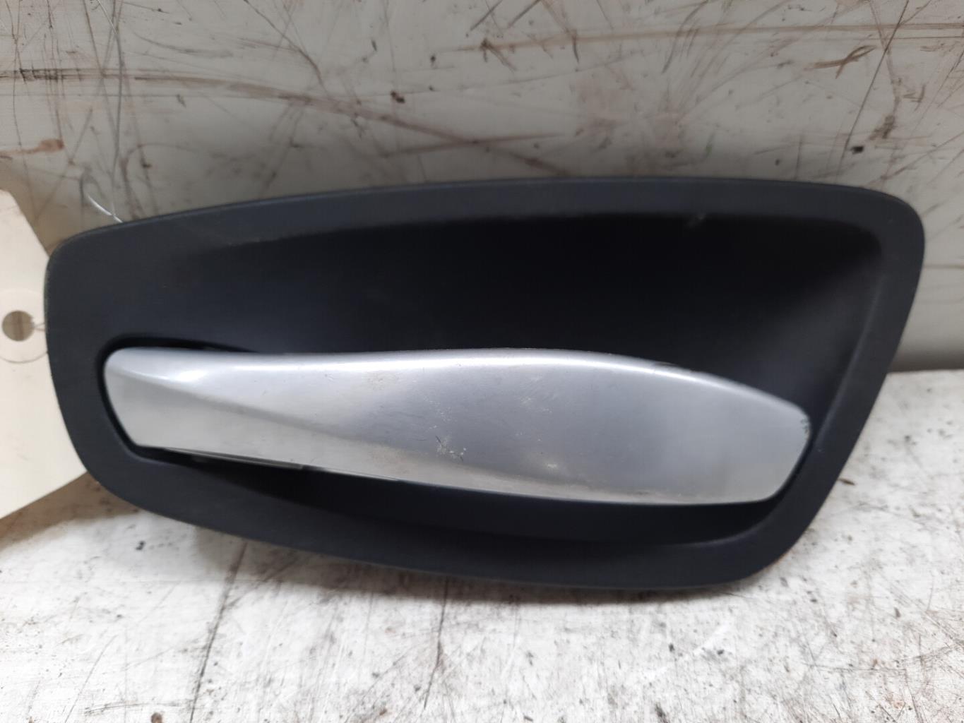 Maniglia interna anteriore sinistra BMW SERIE 1 E87 PHASE 2 Diésel - 1