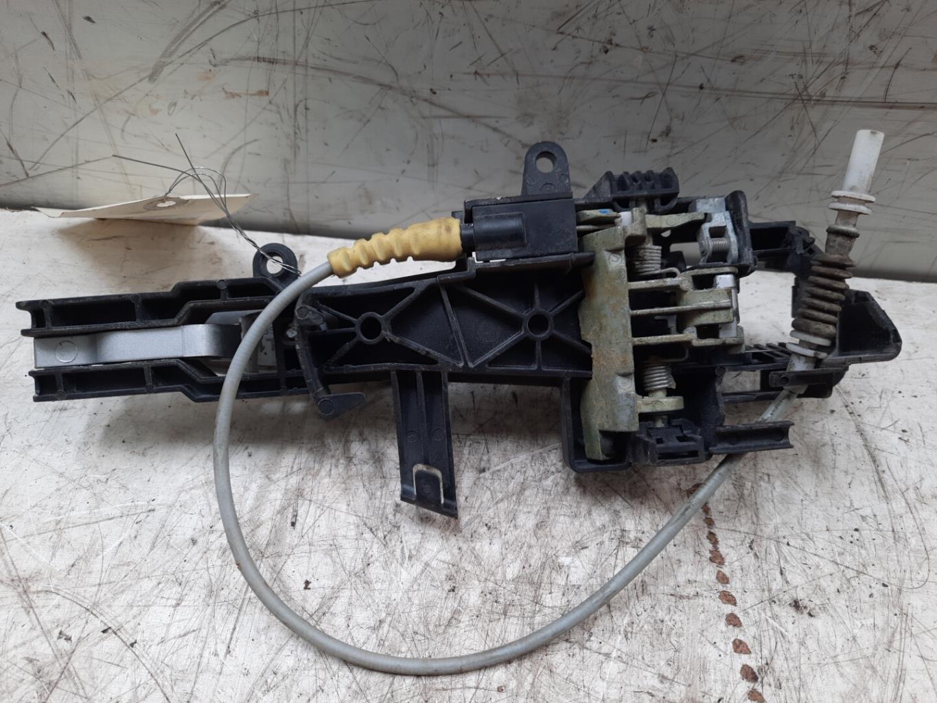 Maniglia portiera anteriore sinistra BMW SERIE 1 E87 PHASE 2 Diésel - 1