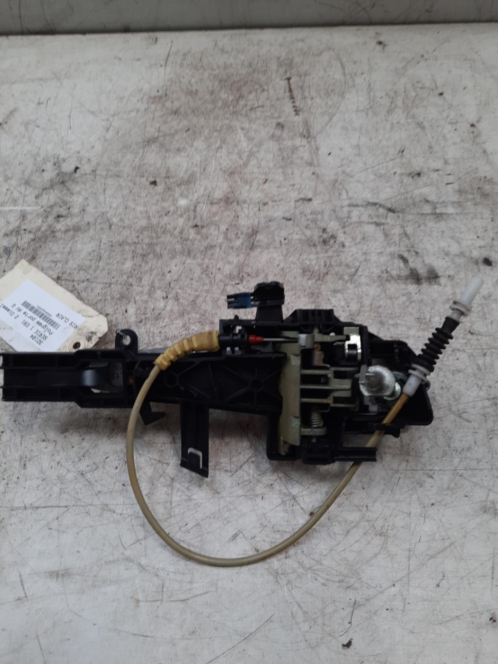 Maniglia portiera anteriore sinistra BMW SERIE 1 E81 Diésel - 1