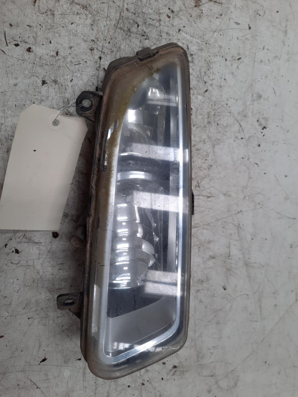 Fendinebbia destro (luci) VOLKSWAGEN POLO 5 PHASE 1 Diésel - 1