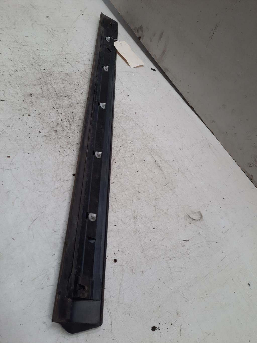Modanatura portiera anteriore destra OPEL ZAFIRA Diésel - 1