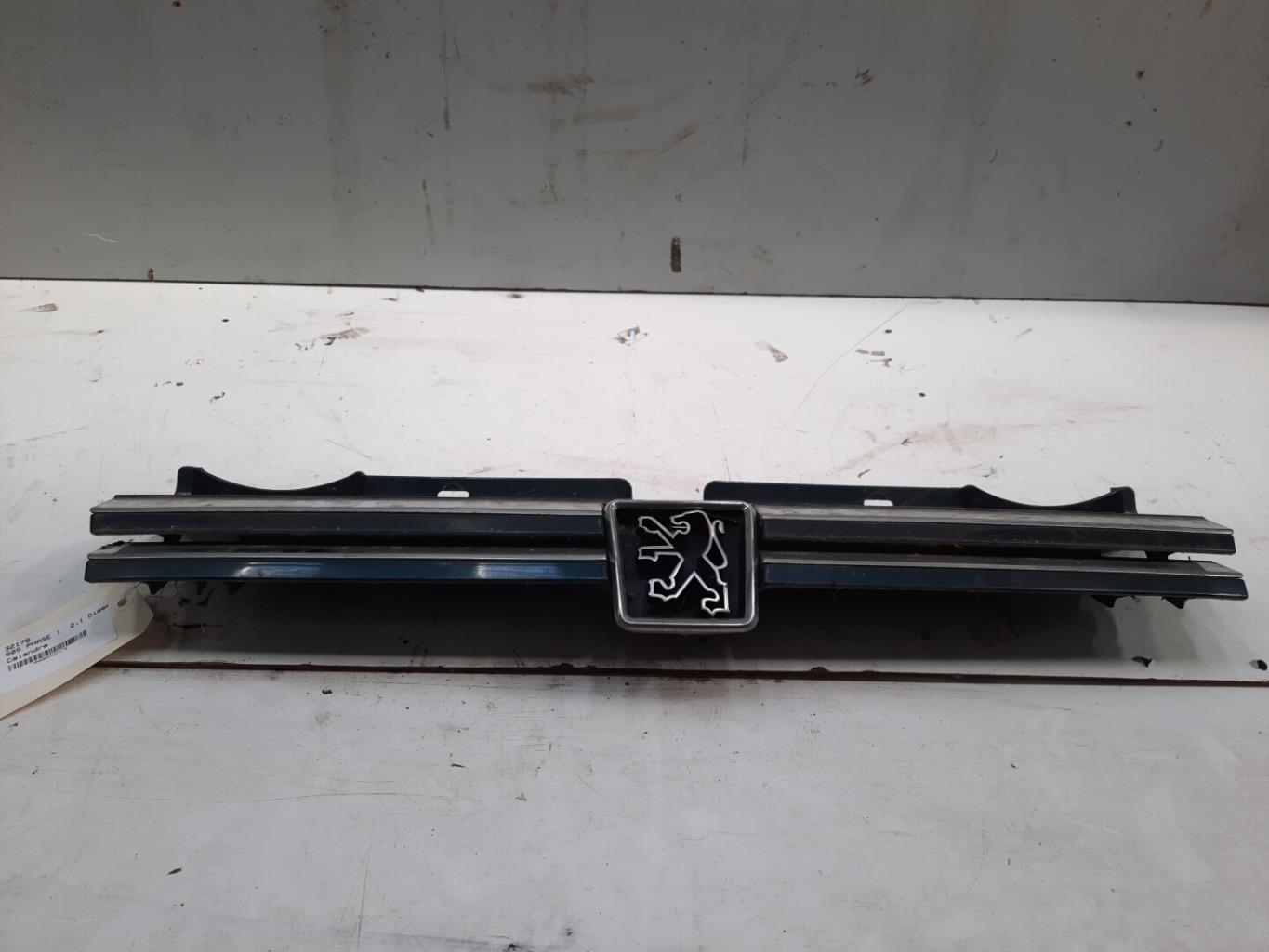 Calandre PEUGEOT 605 PHASE 1 Diesel - 1