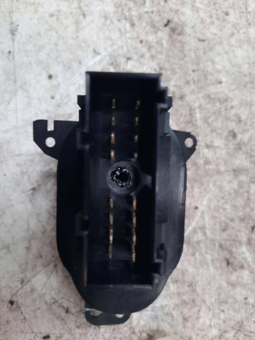 Commande de phare FORD FOCUS 1 Essence - 1