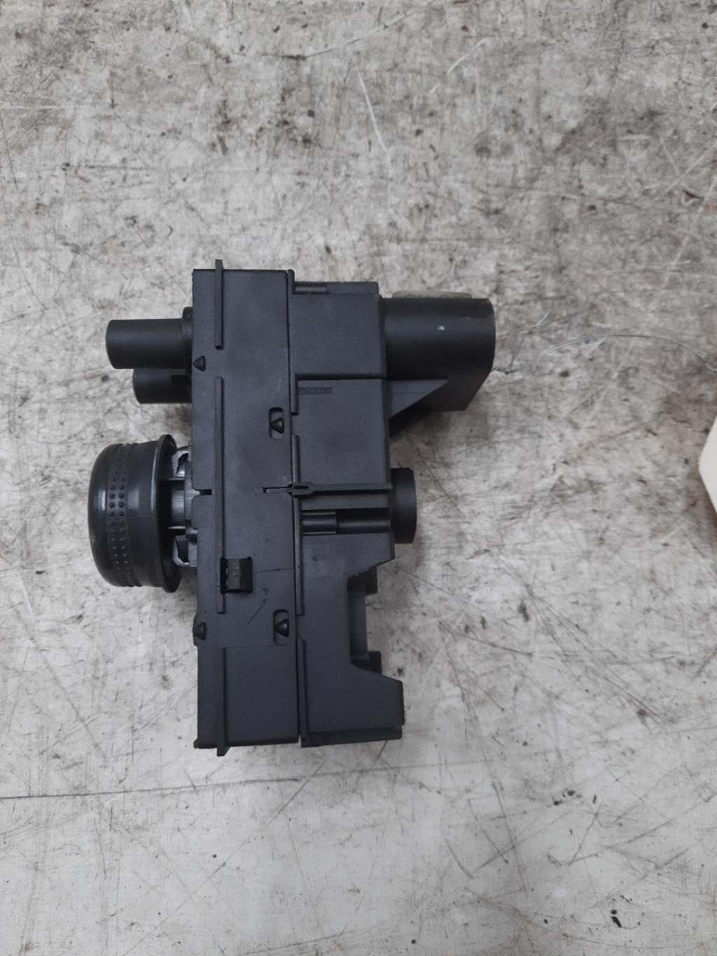 Commande de phare OPEL ASTRA H GTC PHASE 1 Diesel - 1