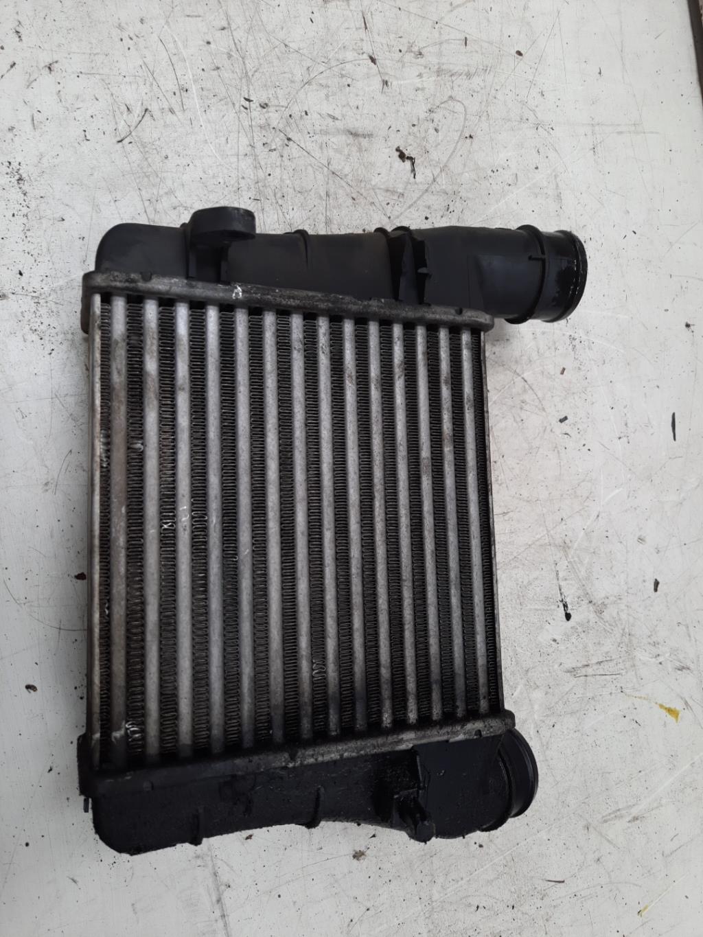 Echangeur air (Intercooler) AUDI A4 2 PHASE 1 Diesel - 1
