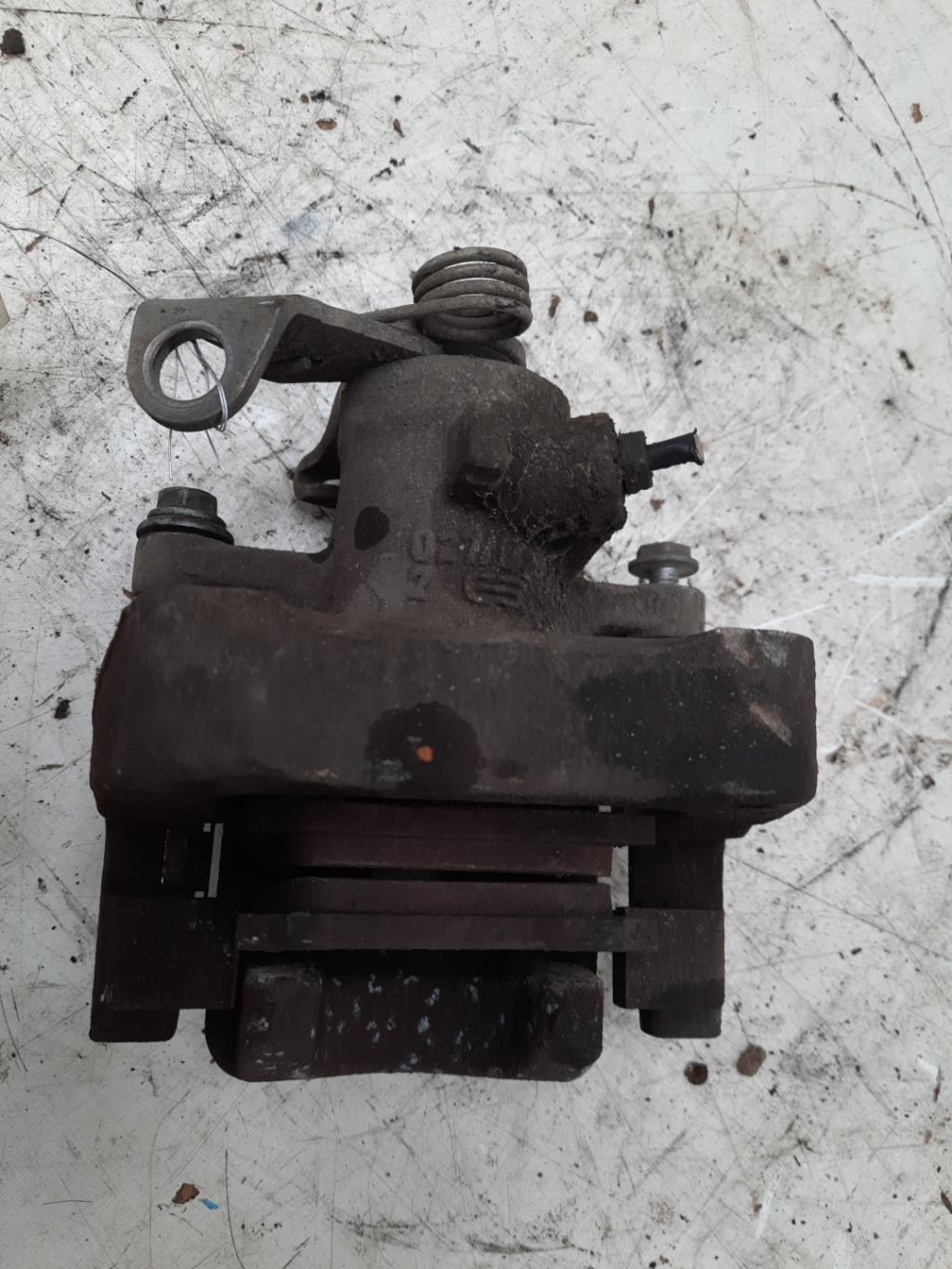 Pinza freni posteriore sinistra PEUGEOT 308 1 SW PHASE 1 BREAK Diésel - 1