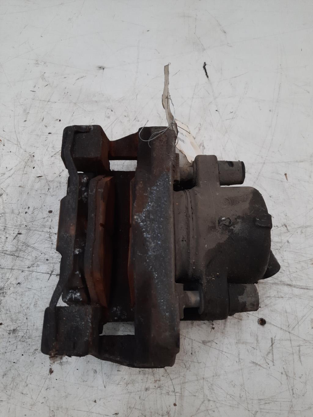 Pinza freni anteriore sinistra BMW SERIE 5 E39 TOURING PHASE 1 BREAK Diésel - 1