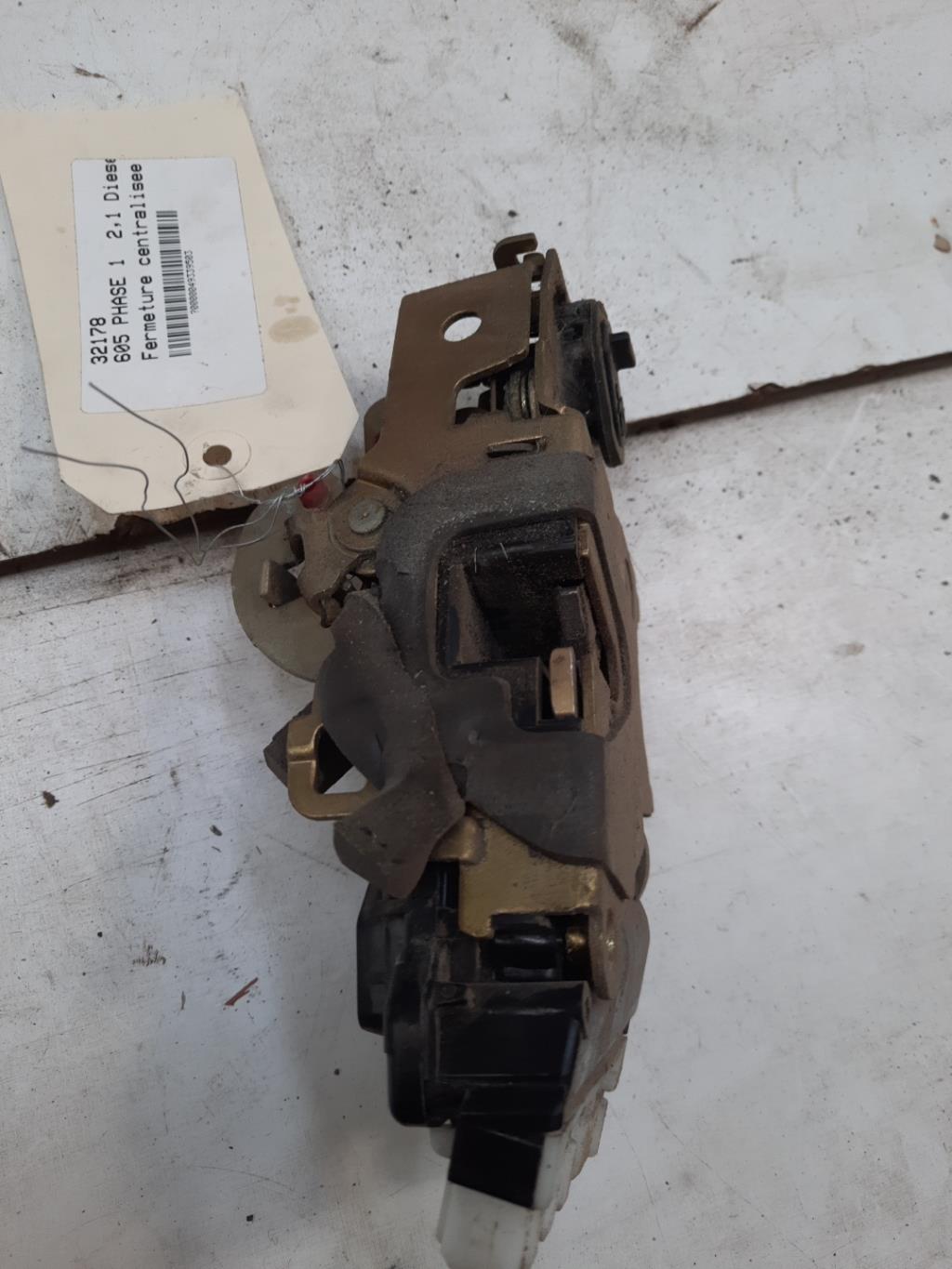 Chiusura centralizzata posteriore destra PEUGEOT 605 PHASE 1 Diésel - 1