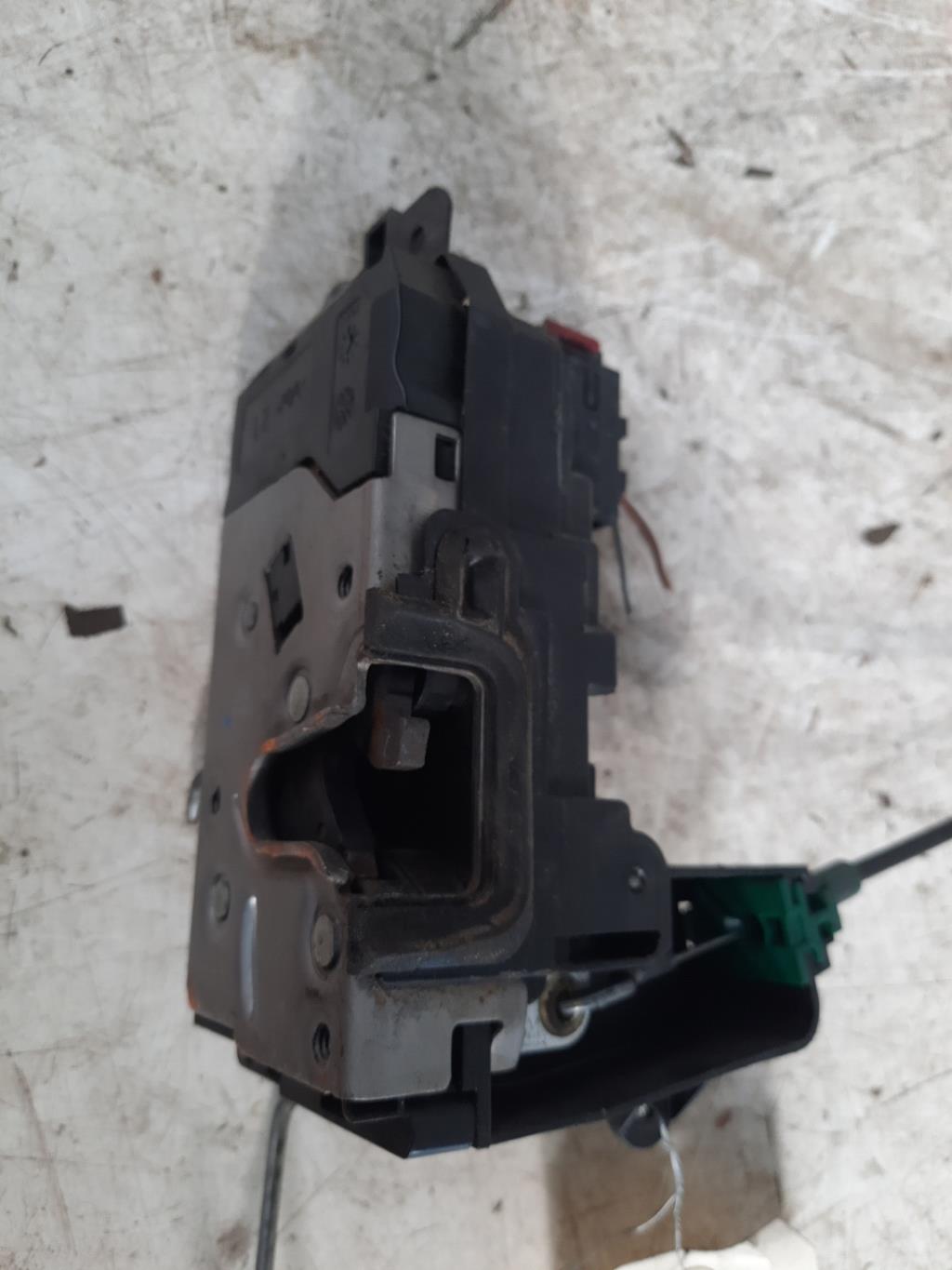 Chiusura centralizzata anteriore sinistra OPEL ZAFIRA B PHASE 1 Diésel - 1