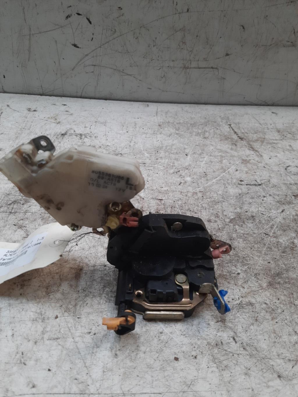 Chiusura centralizzata anteriore sinistra NISSAN ALMERA 2 PHASE 2 Gasolina - 1