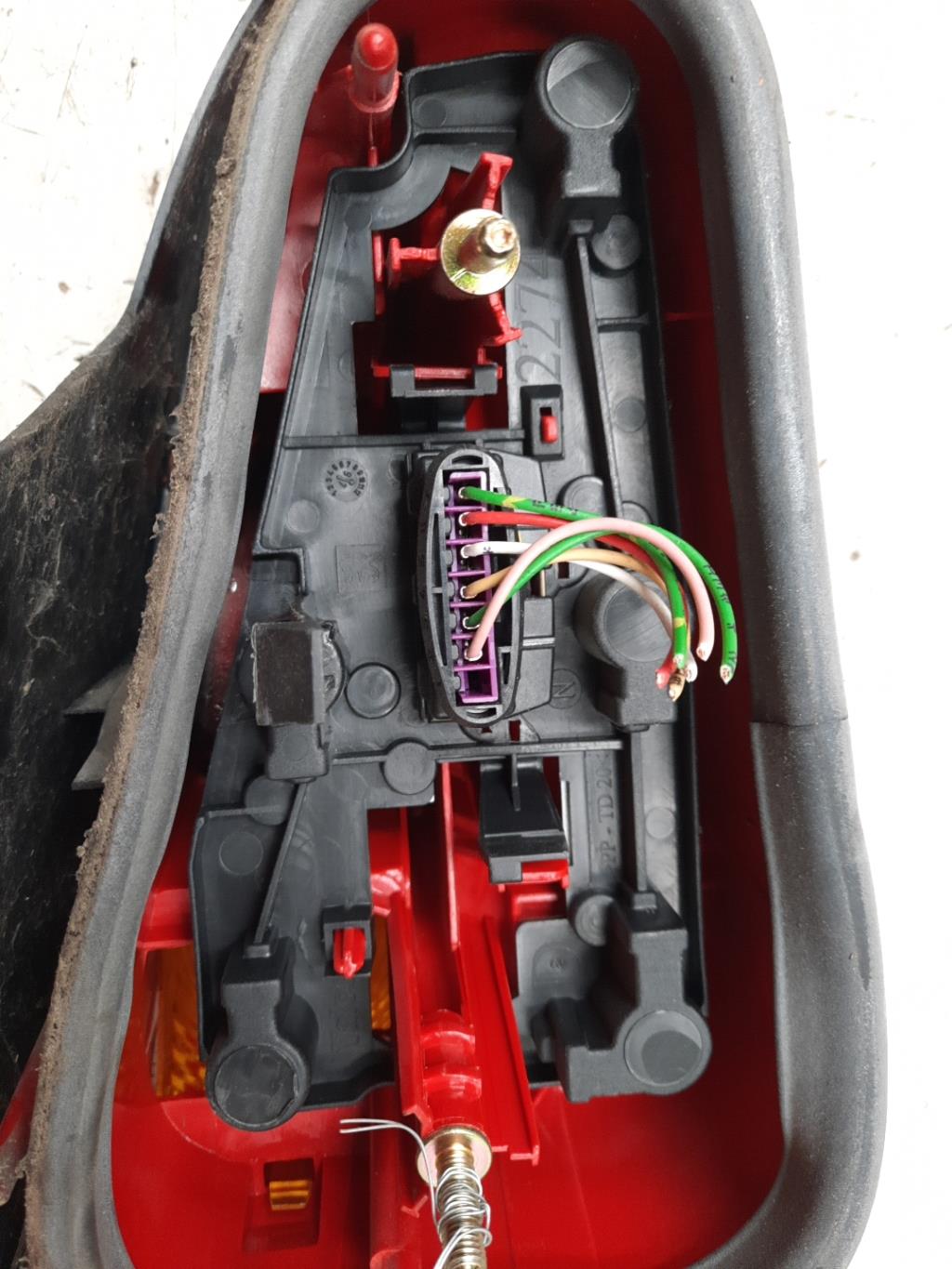 Fanale posteriore principale destro (luci) PEUGEOT 106 PHASE 1 Gasolina - 1