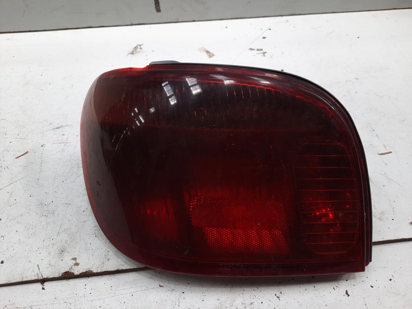 Fanale posteriore principale sinistro (luci) TOYOTA YARIS 1 PHASE 2 Diésel - 1