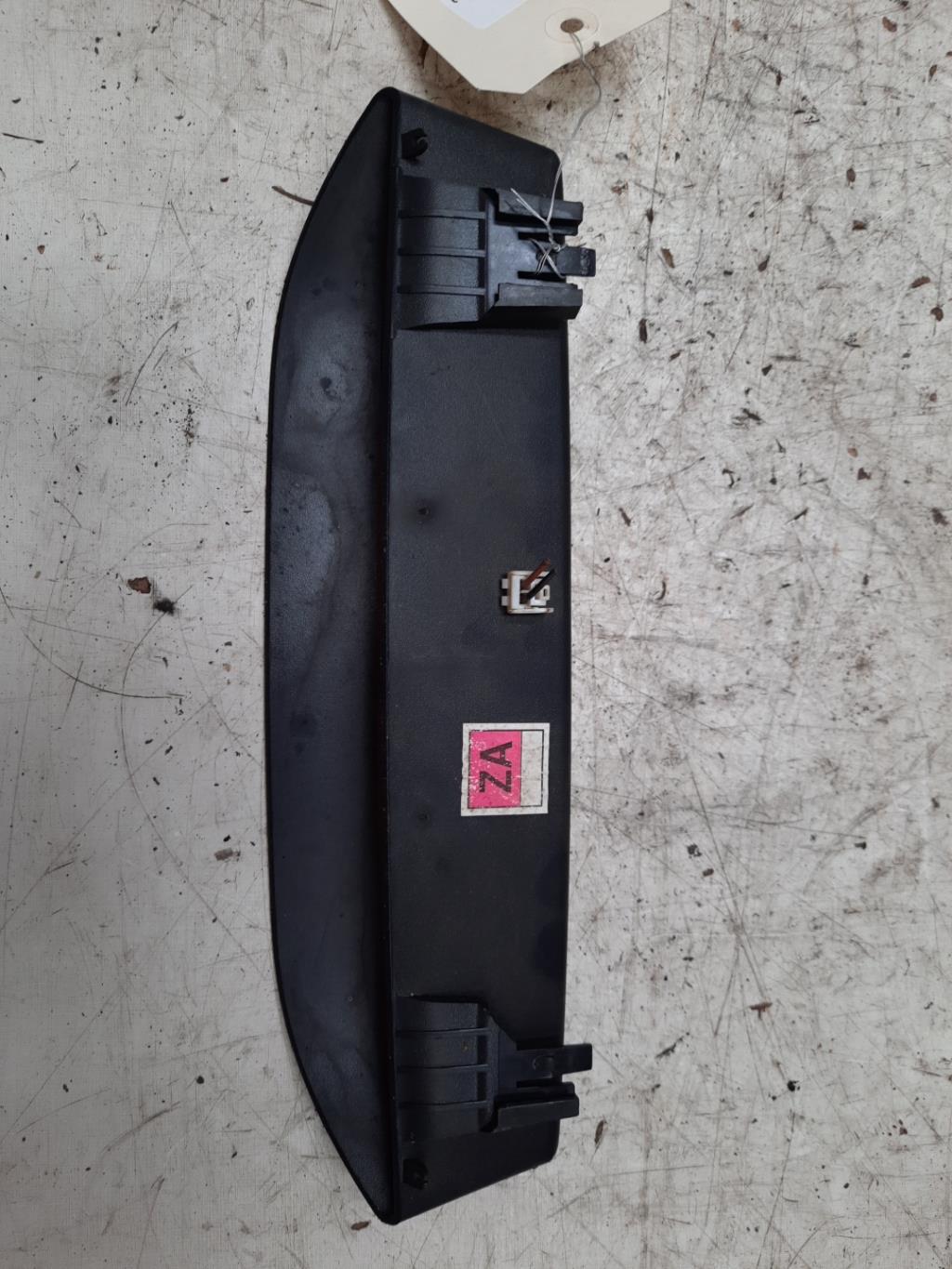 Feu arriere stop central DAEWOO KALOS Essence - 1