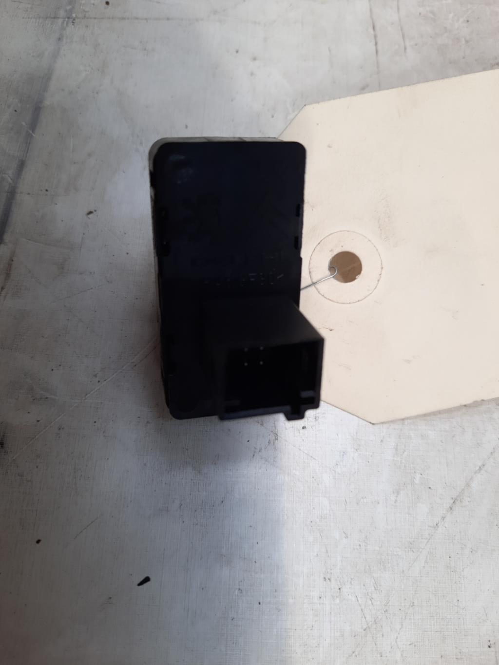 Interruttore lavacristalli posteriore destro PEUGEOT 308 1 PHASE 2 Diésel - 1