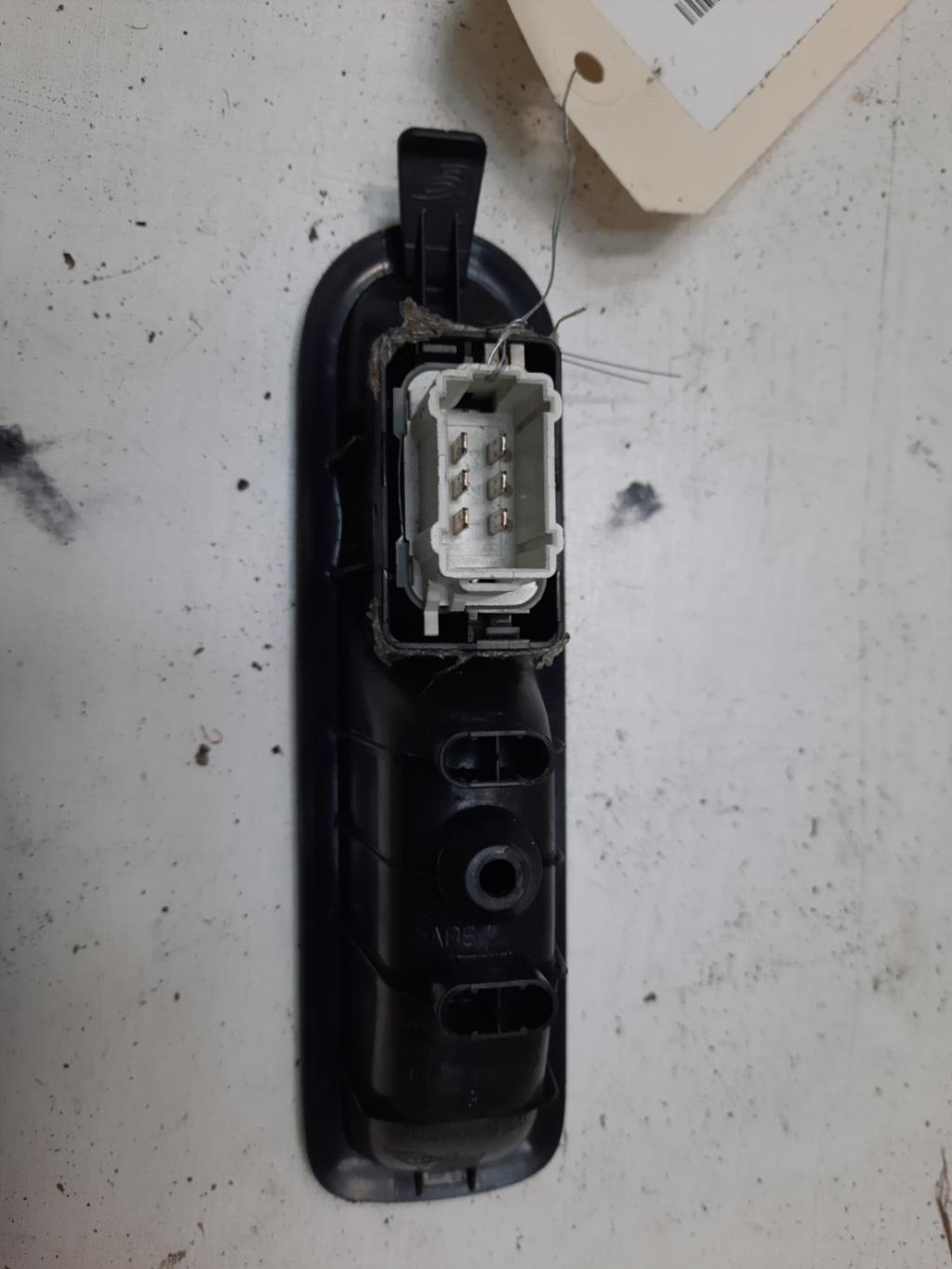 Interruttore lavacristalli posteriore destro RENAULT GRAND SCENIC 2 PHASE 1 Diésel - 1