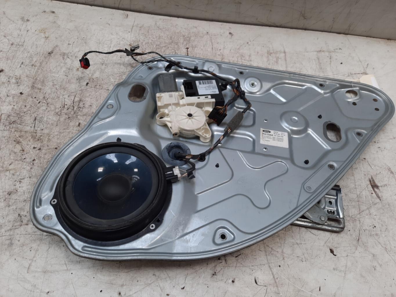 Alzacristalli elettrico posteriore destro FORD C-MAX 1 PHASE 1 Gasolina - 1