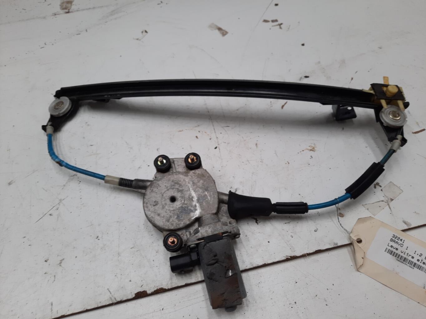 Alzacristalli elettrico anteriore sinistro FIAT BRAVO 1 Gasolina - 1
