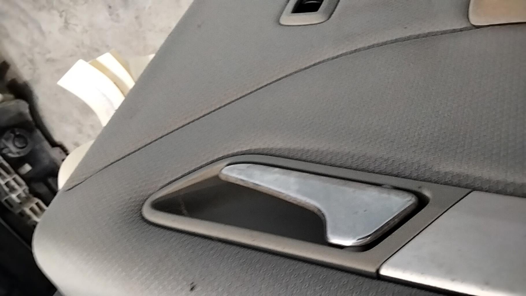 Maniglia interna posteriore sinistra MERCEDES CLASSE B 245 PHASE 1 Diésel - 1
