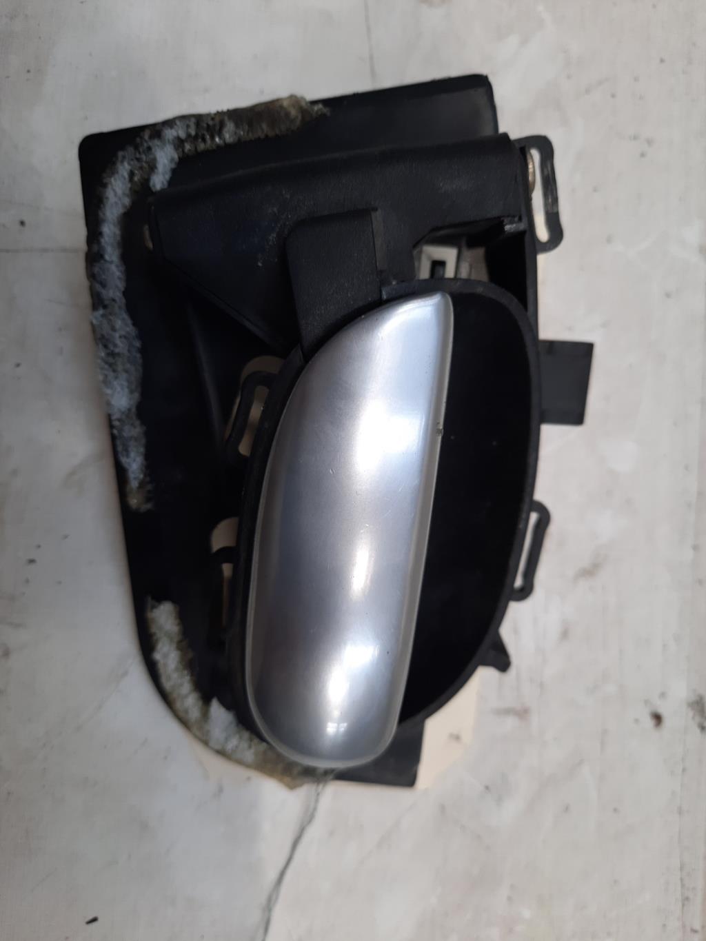 Maniglia interna anteriore destra PEUGEOT 206 Diésel - 1