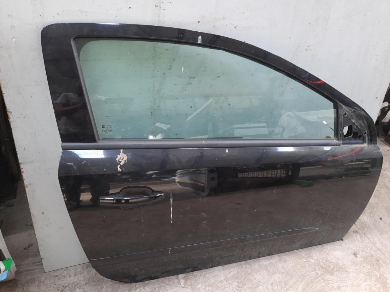 Portiera anteriore destra OPEL ASTRA H GTC PHASE 1 Diésel - 1