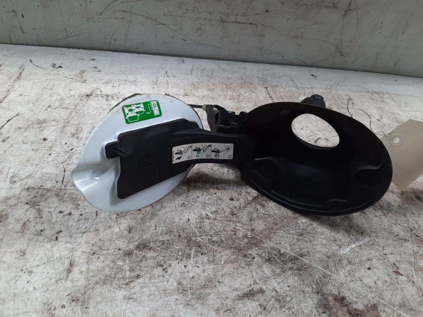 Trappe d'essence FORD TOURNEO CONNECT 2 PHASE 1 Diesel - 1