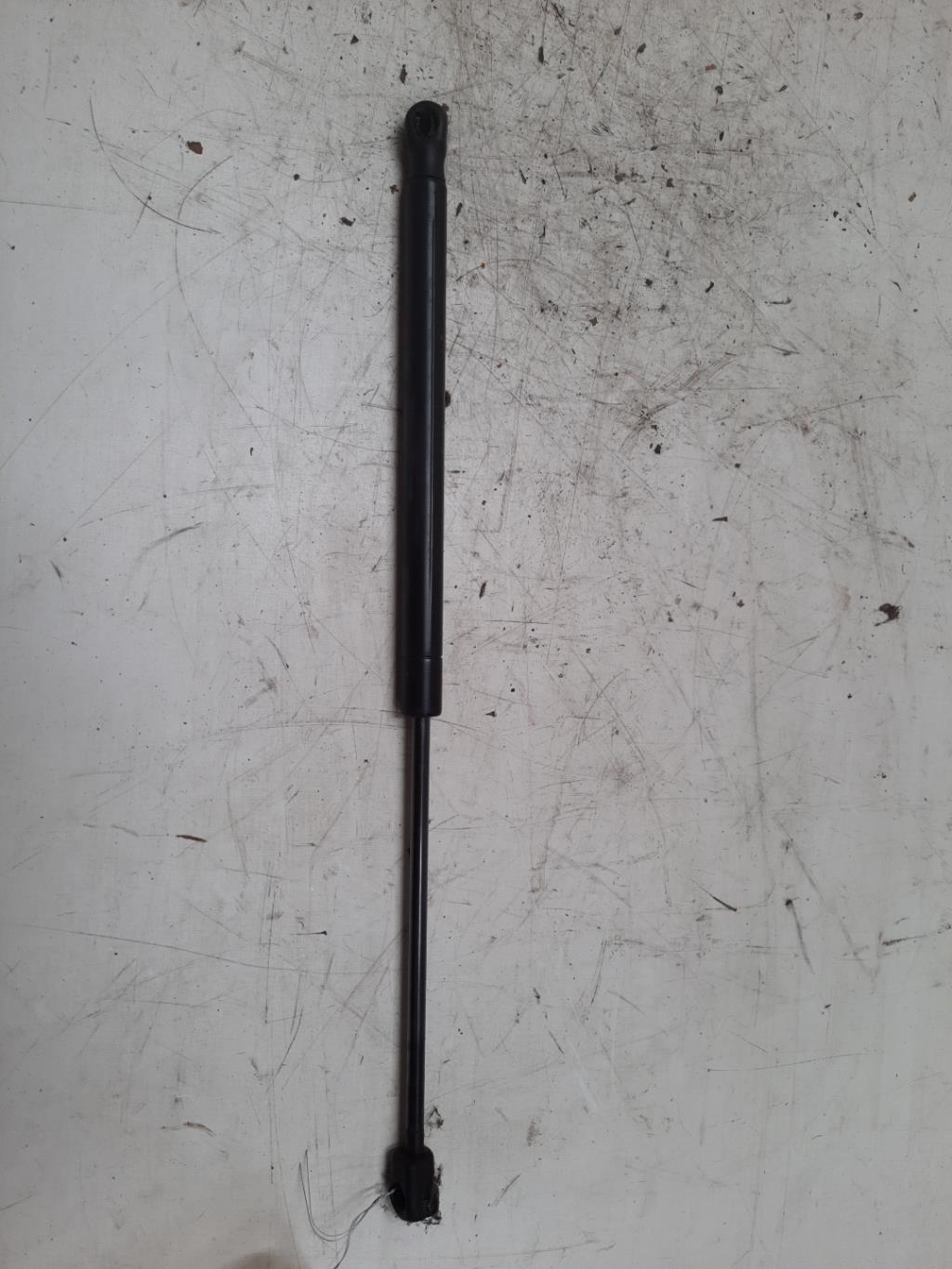 Verin de coffre CITROEN C2 PHASE 1 Essence - 1