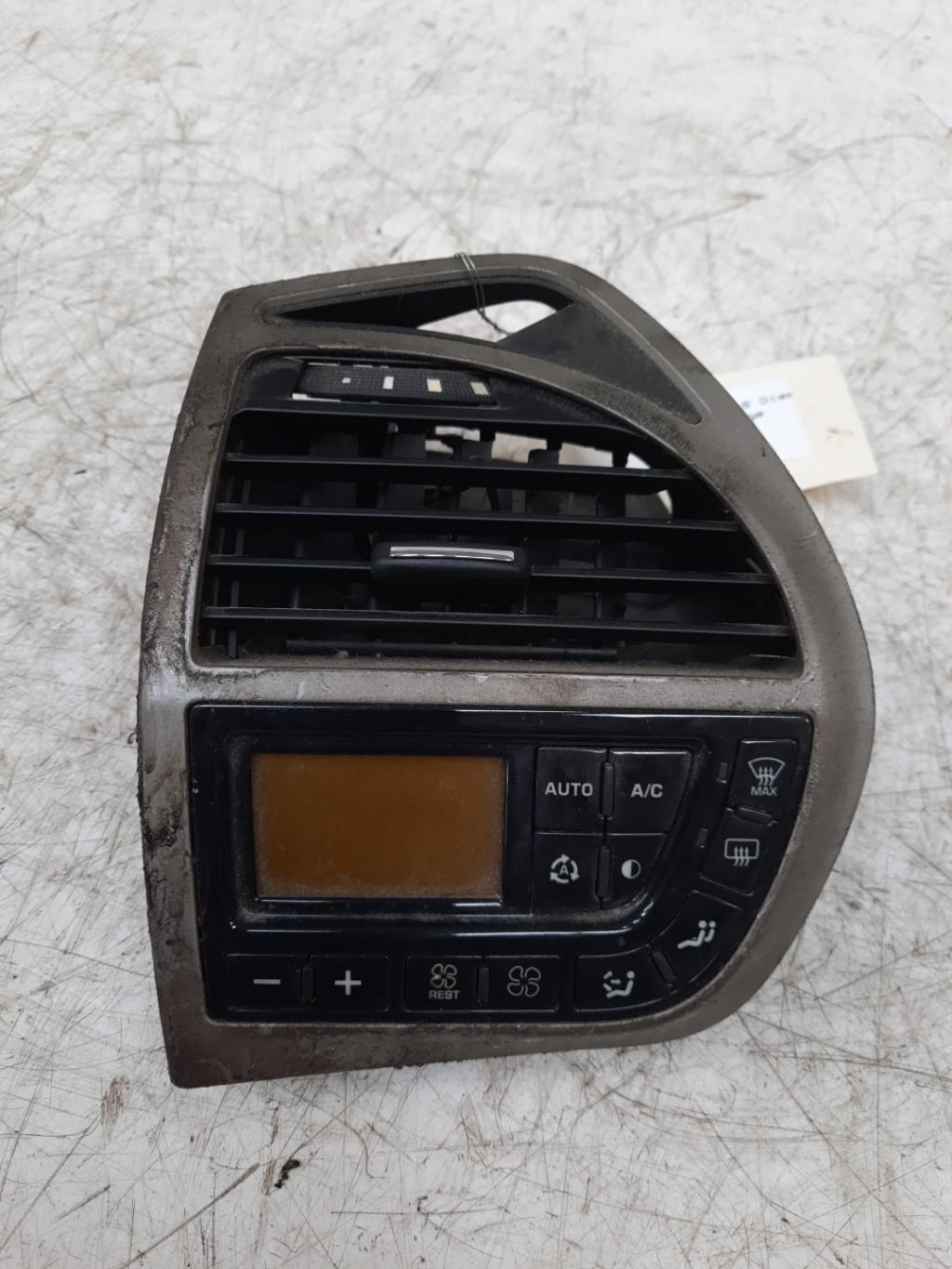 Commande chauffage CITROEN C4 PICASSO 1 Diesel - 1