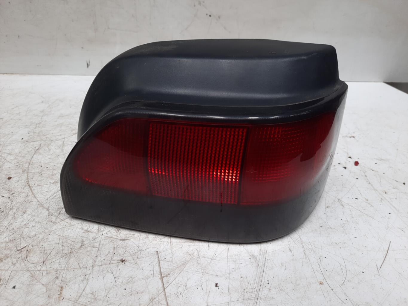 Fanale posteriore principale destro (luci) RENAULT CLIO 1 PHASE 3 Gasolina - 1