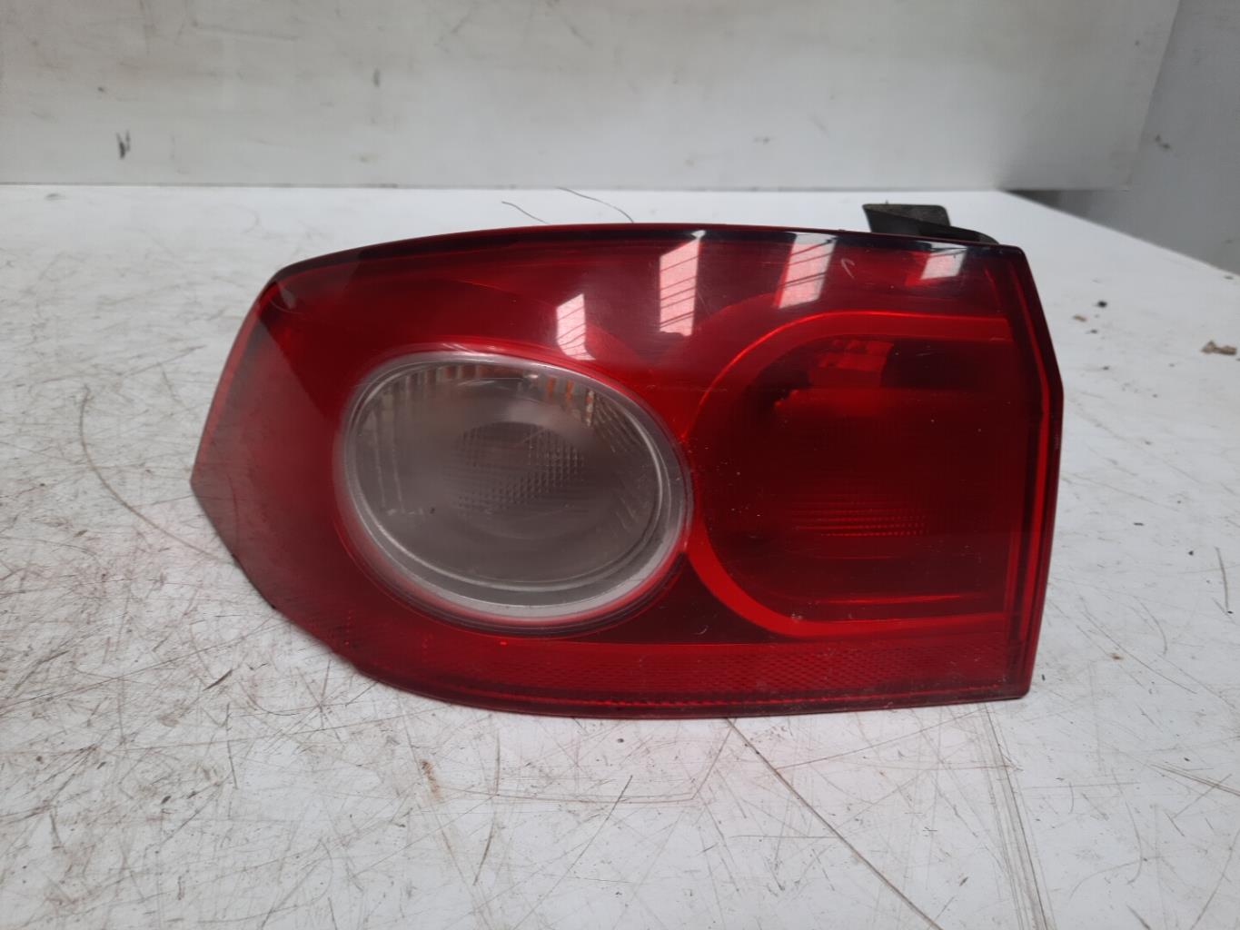 Fanale posteriore principale sinistro (luci) RENAULT LAGUNA 2 PHASE 2 Diésel - 1