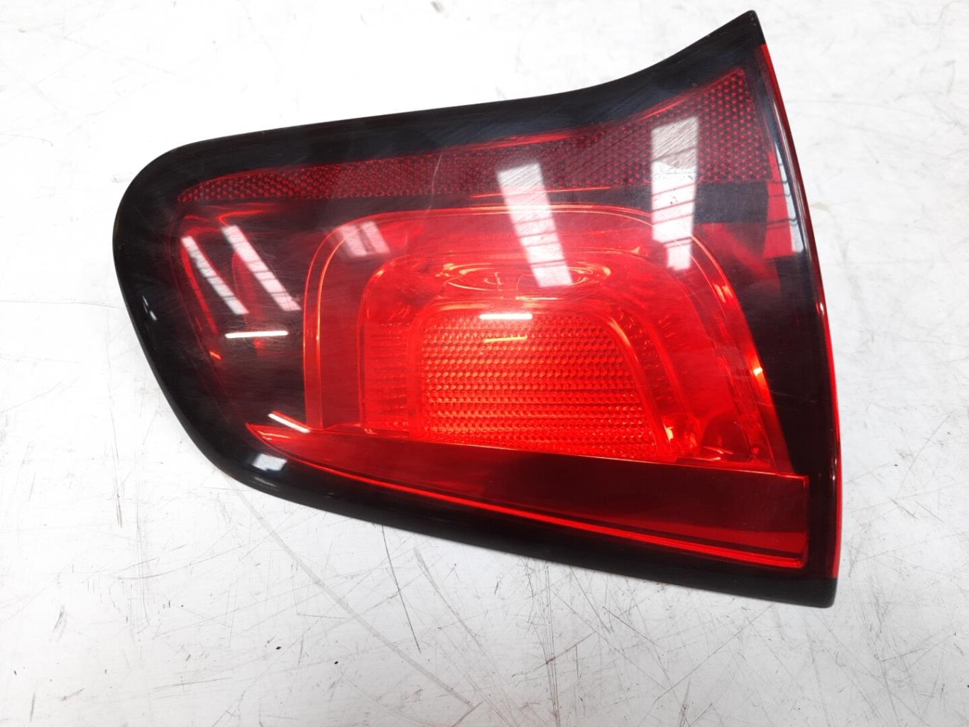 Feu arriere secondaire gauche (feux) CITROEN C3 2 PHASE 1 Diesel - 1