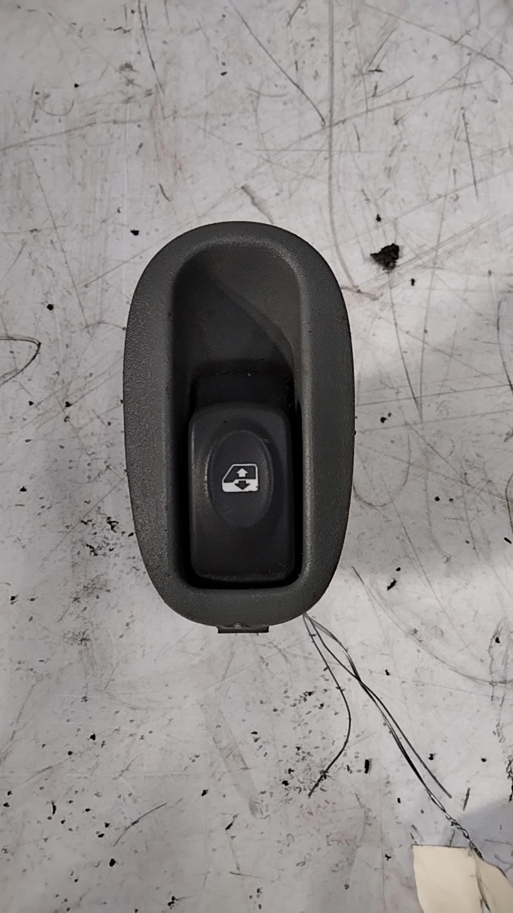 Interruttore lavacristalli posteriore destro RENAULT SCENIC 1 PHASE 2 Gasolina - 1