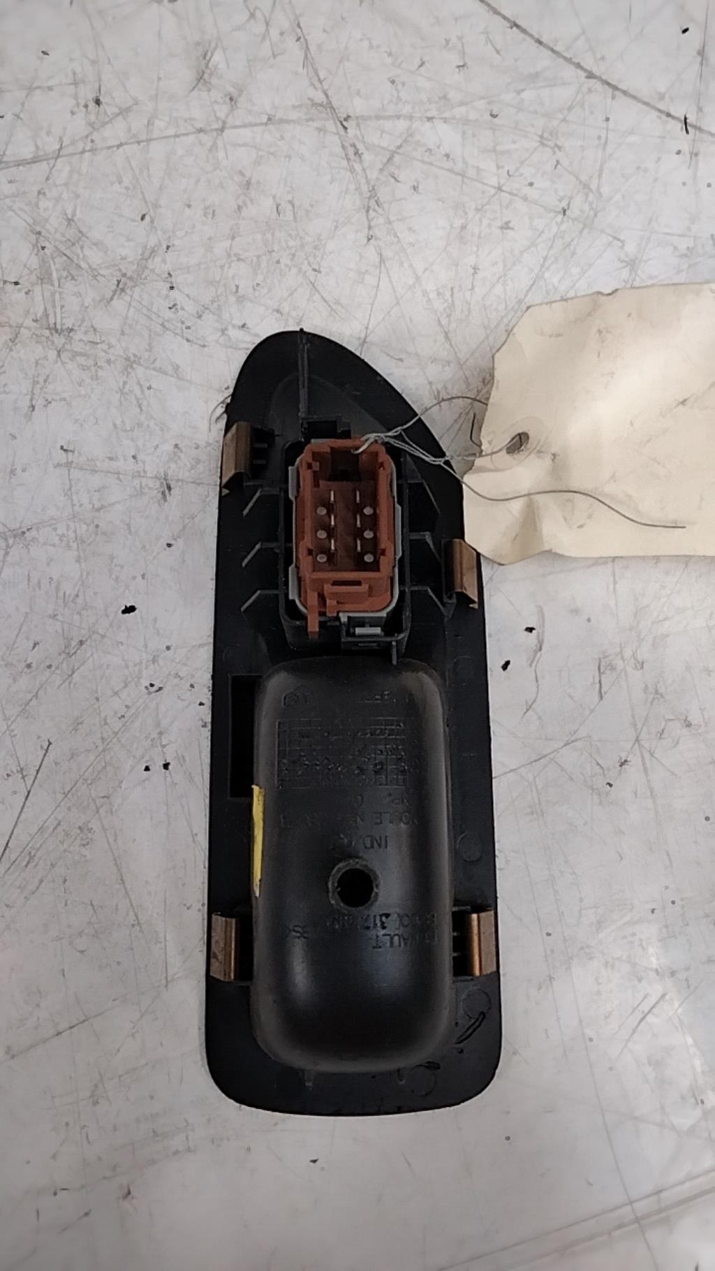 Interruttore lavacristalli posteriore destro RENAULT LAGUNA 2 PHASE 2 Gasolina - 1