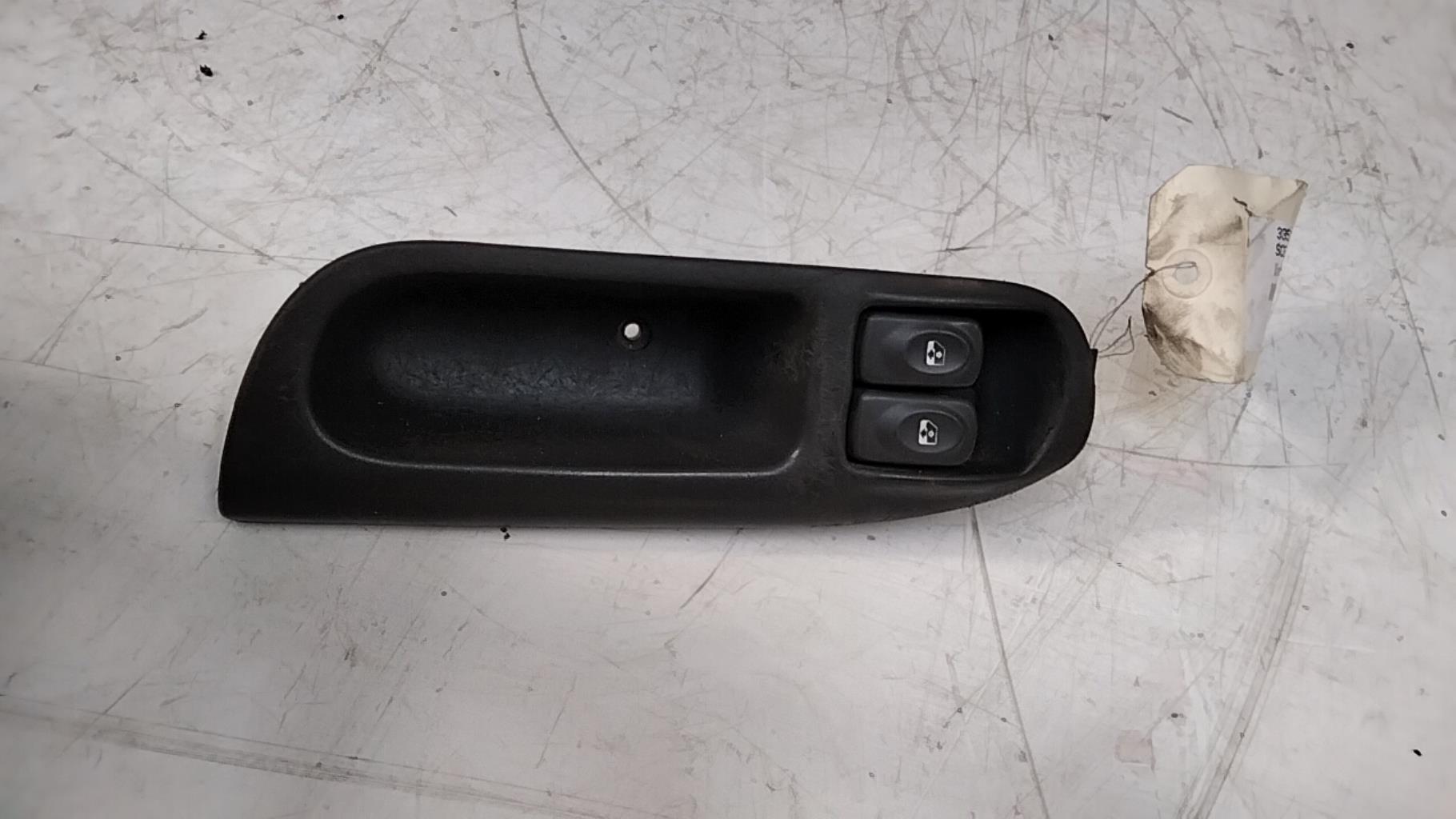 Interruttore lavacristalli anteriore sinistro RENAULT SCENIC 1 PHASE 2 Gasolina - 1