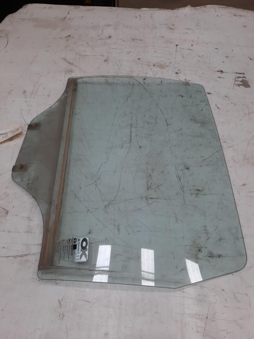 Vitre arriere gauche DAEWOO KALOS Essence - 1