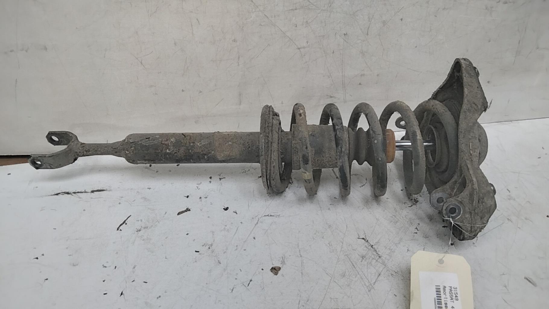 Ammortizzatore anteriore sinistro VOLKSWAGEN PASSAT 4 Diésel - 1