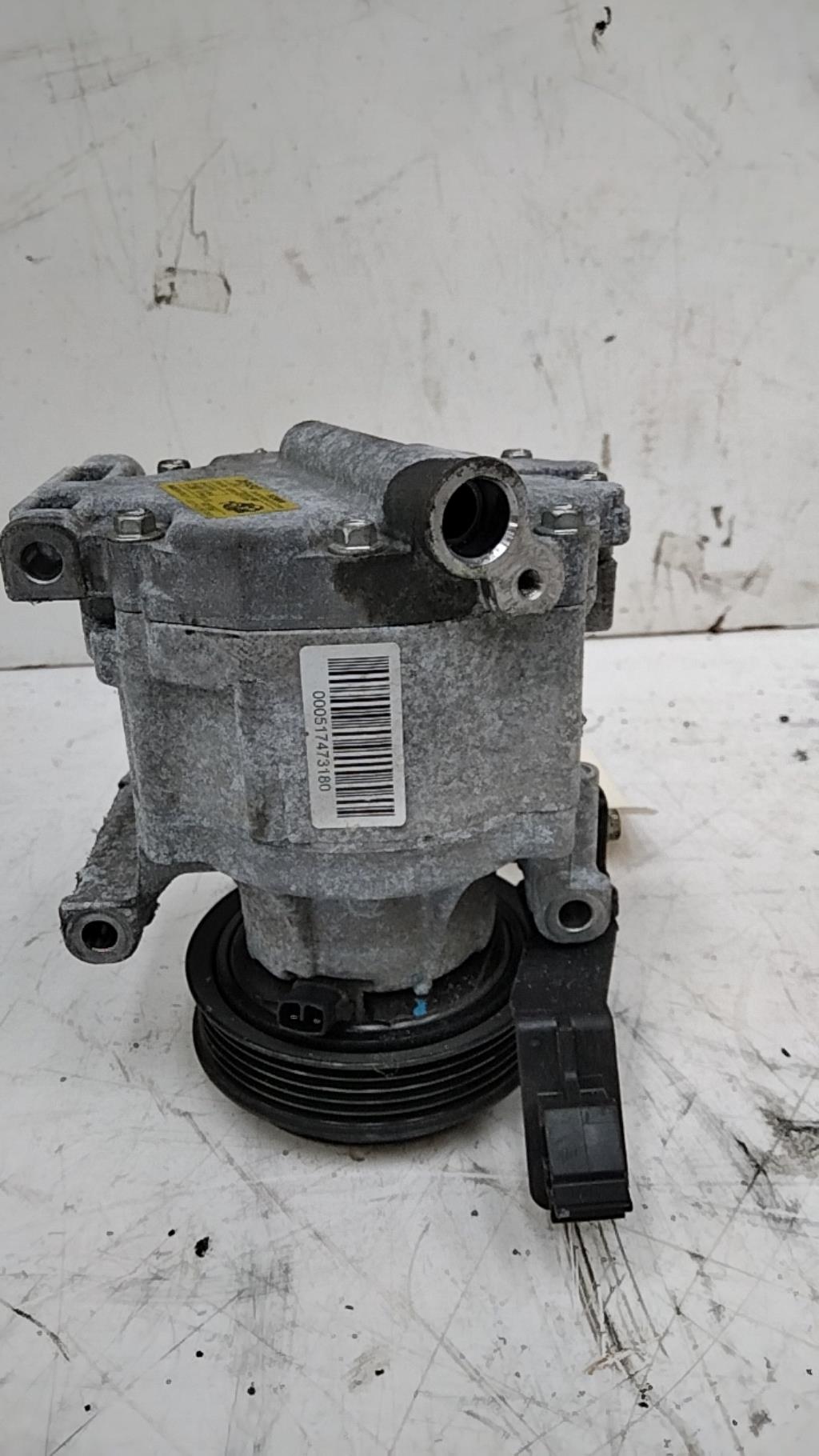 Compresseur clim FIAT PANDA 2 PHASE 1 Essence - 1