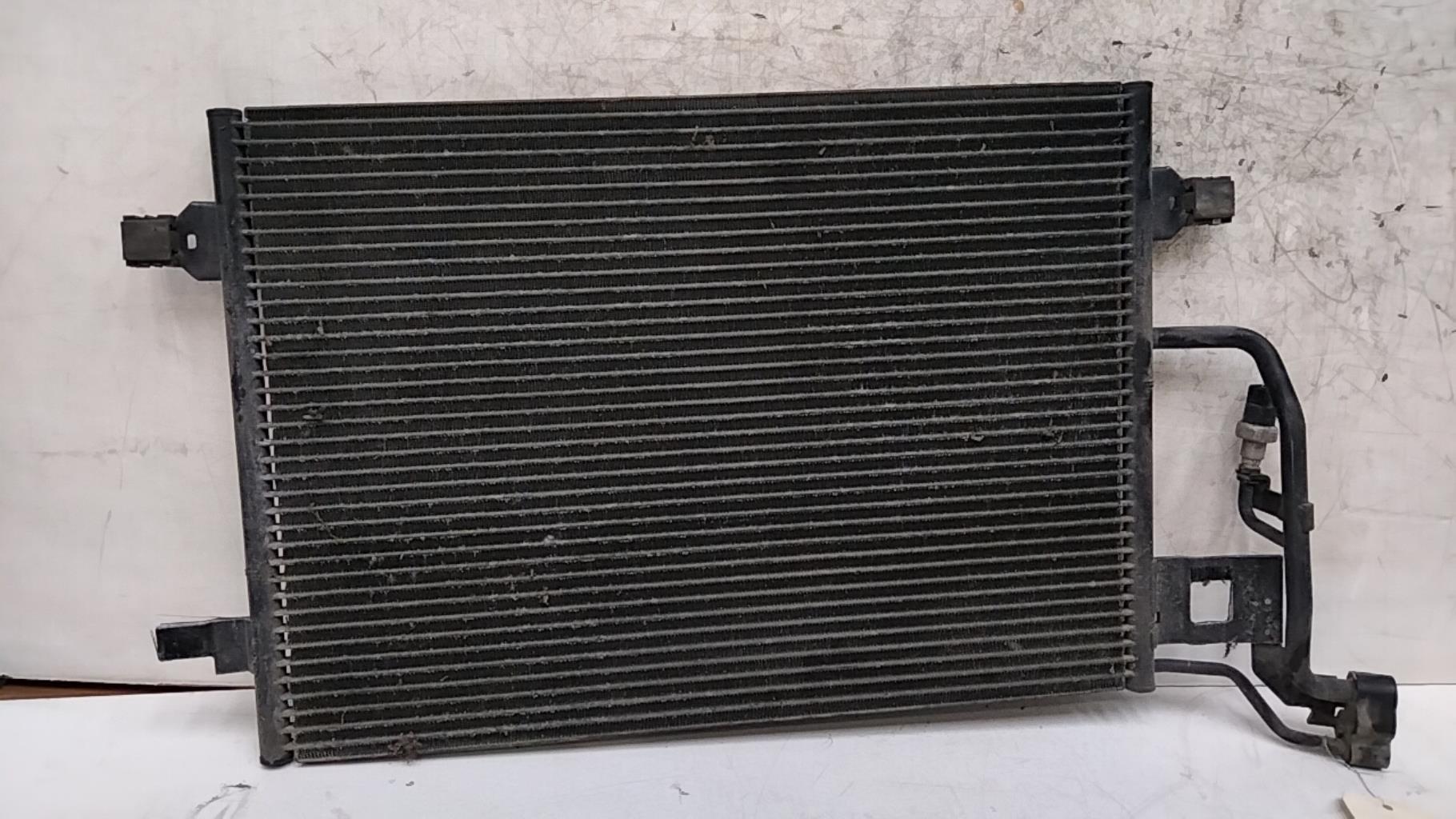 Condensatore clima VOLKSWAGEN PASSAT 4 Diésel - 1