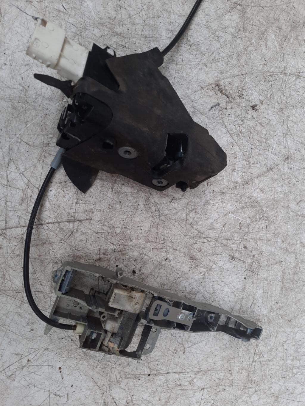 Chiusura centralizzata anteriore destra CITROEN C4 1 PHASE 1 COUPE Diésel - 1