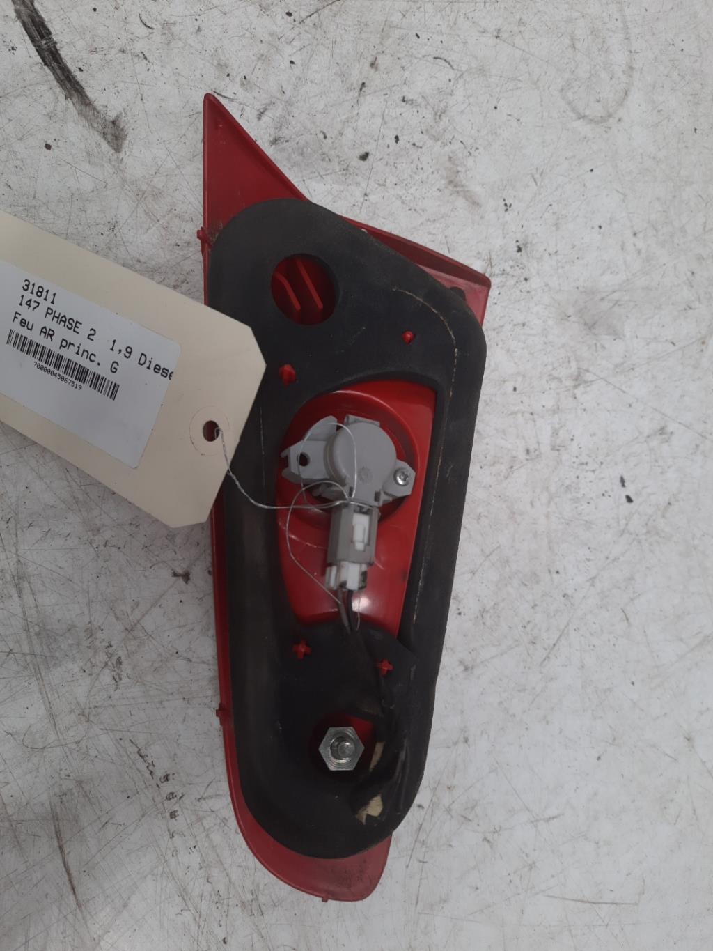 Fanale posteriore principale sinistro (luci) ALFA ROMEO 147 PHASE 2 Diésel - 1